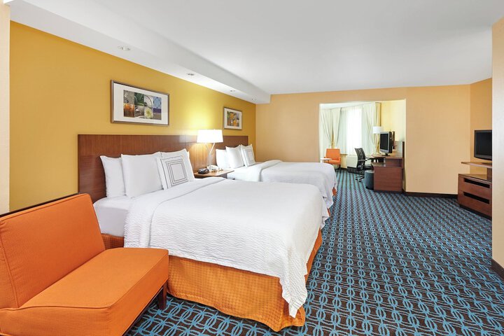 Room 21 of 32
