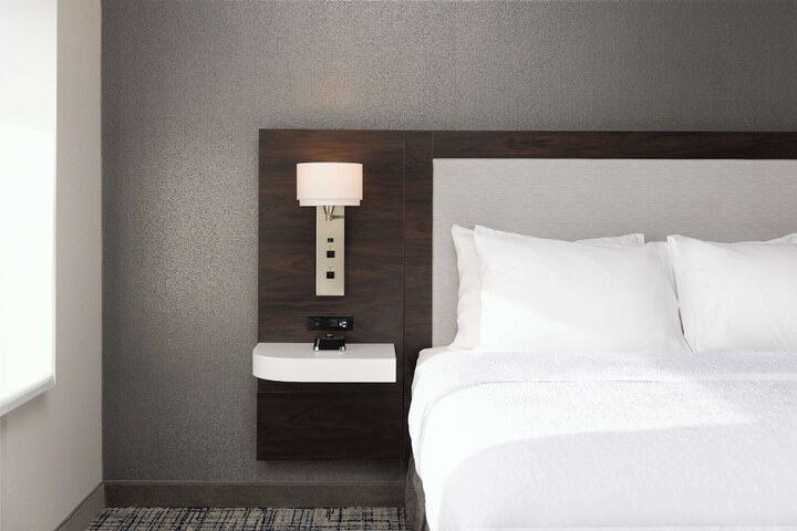 Room 34 of 55