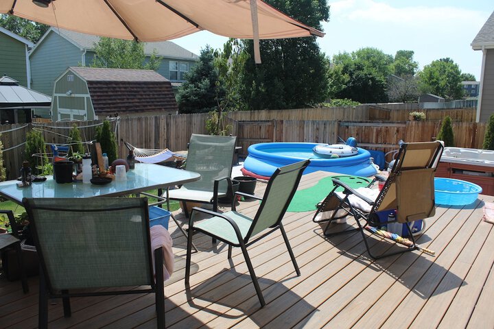 Sundeck 25 of 27