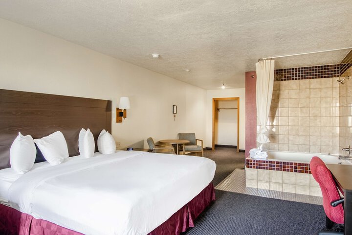 Americas Best Value Inn & Suites Ft. Collins E at I-25