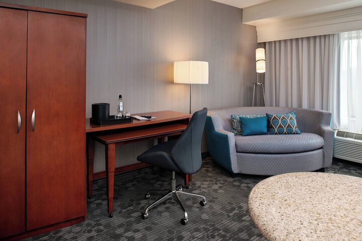Courtyard by Marriott High Point