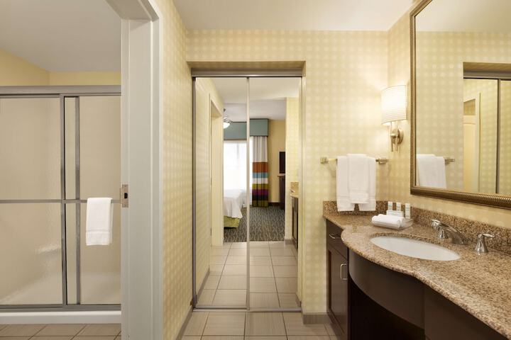Room 30 of 43