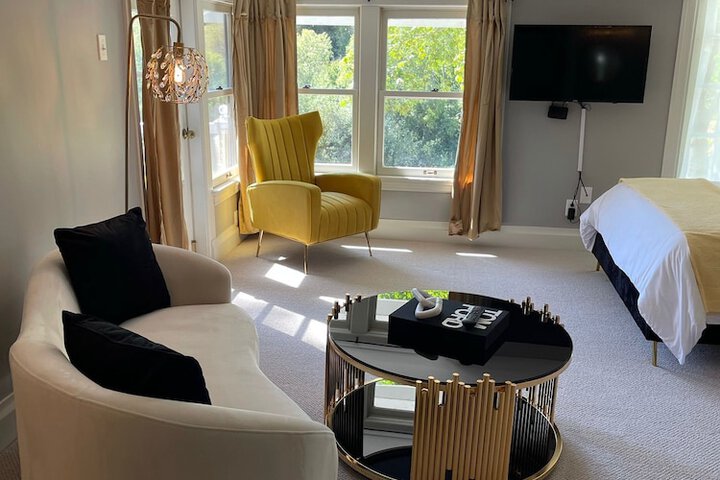 Room 81 of 150