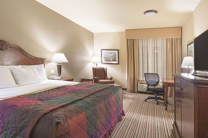 Room 45 of 62