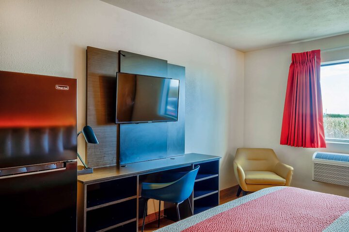 Motel 6 Percival IA