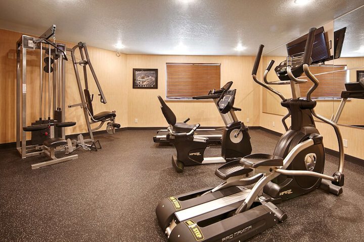 Best Western San Dimas Hotel & Suites