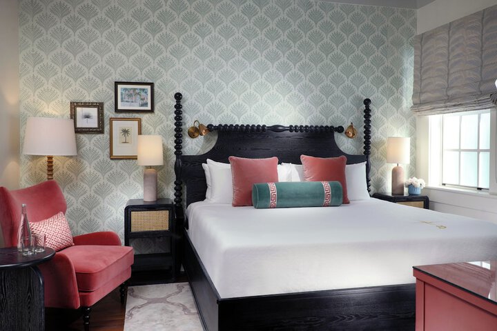 Room 29 of 32