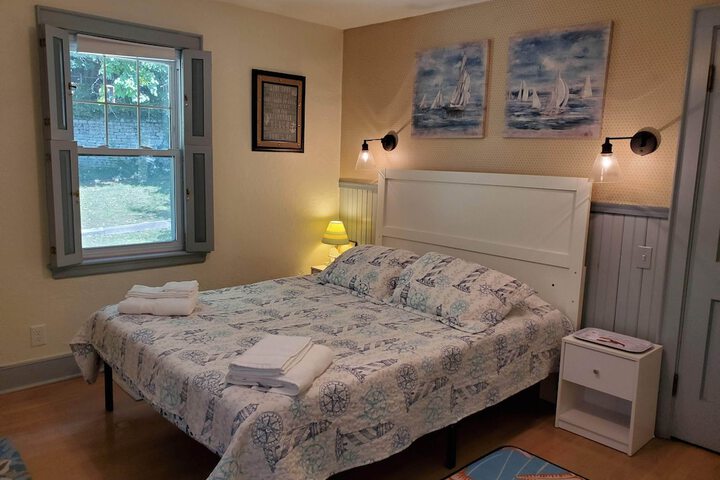 Room 30 of 47