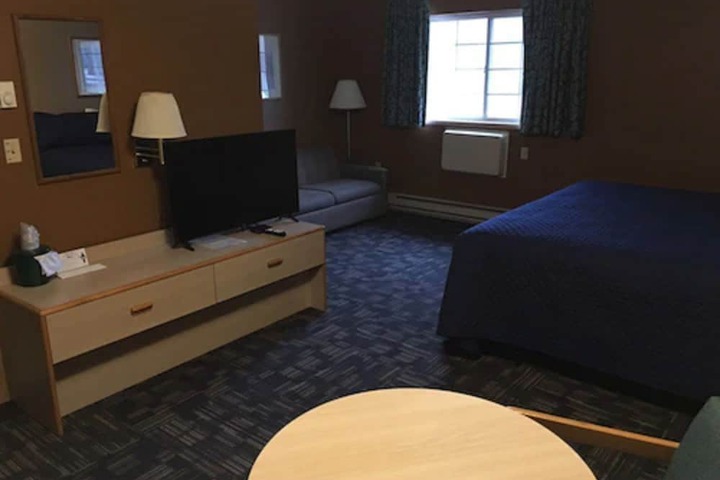Room 29 of 31
