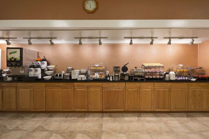 Breakfast/Coffee Service 20 of 22