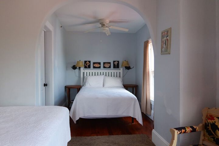 Room 40 of 57