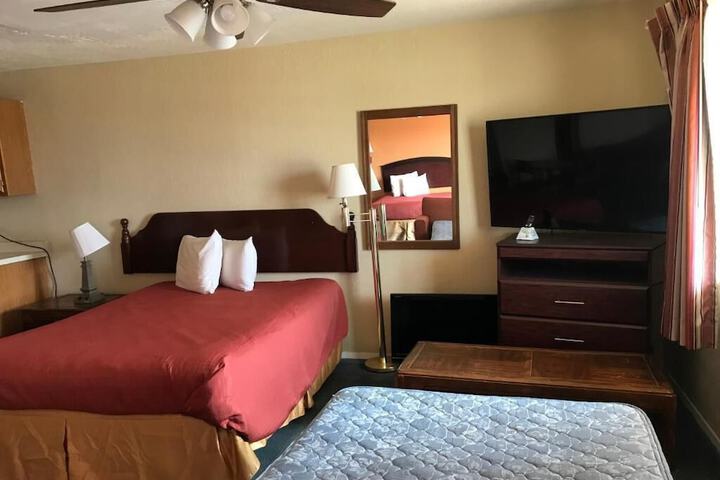 Stamford Inn