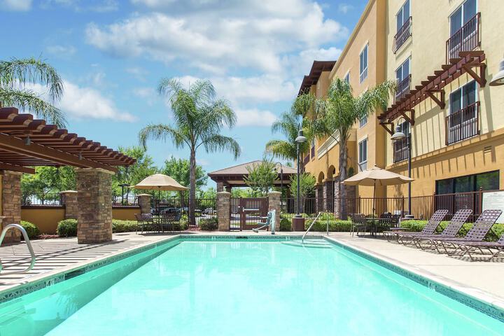 Pool 5 of 38