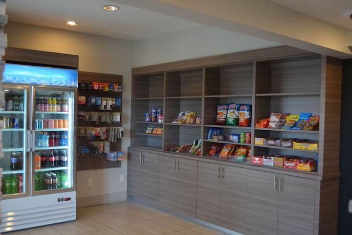 Gift Shop 62 of 71