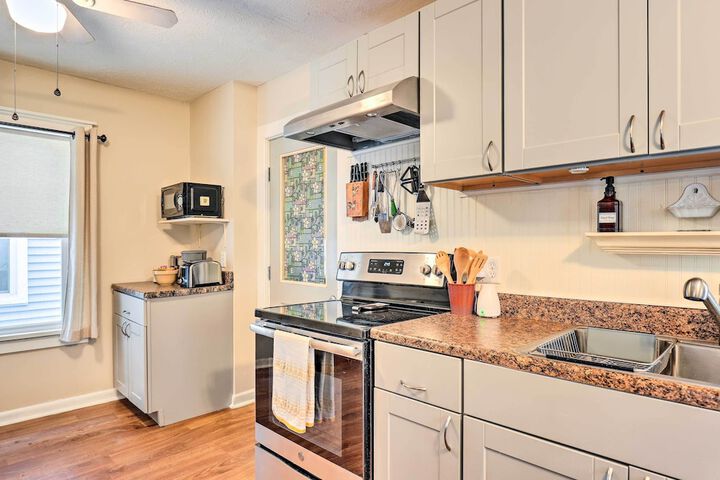 Penn Yan House Rental - Close to Wineries!