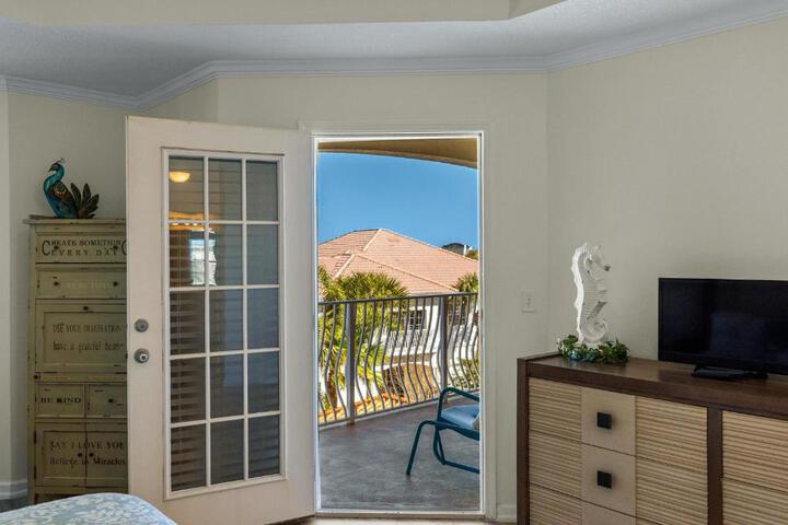 Villas of Ocean Gate II 306