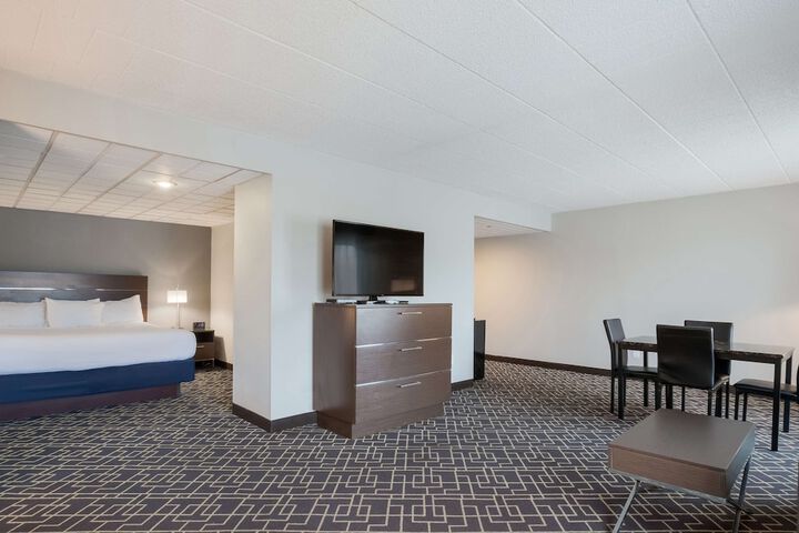 Room 21 of 49
