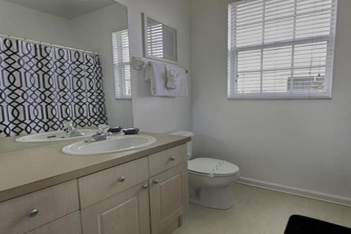 Room 16 of 31