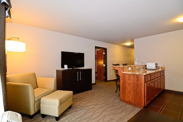 Room 12 of 40