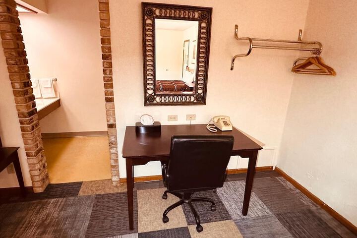 Room 18 of 56