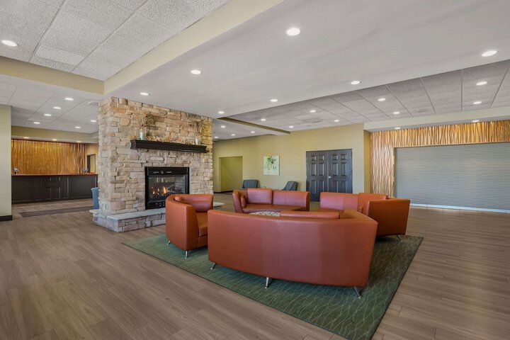 Hotel Interior 16 of 57