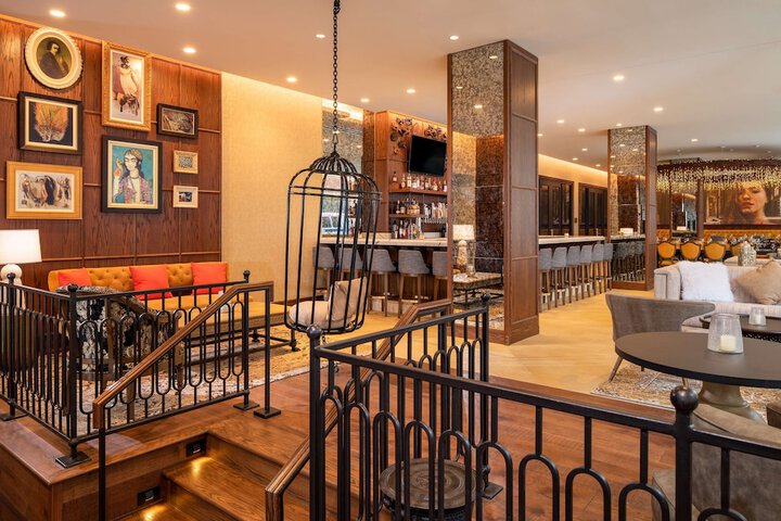 The Peregrine Omaha Downtown Curio Collection by Hilton