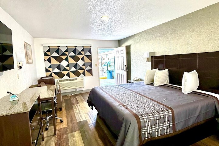 Kermit Inn