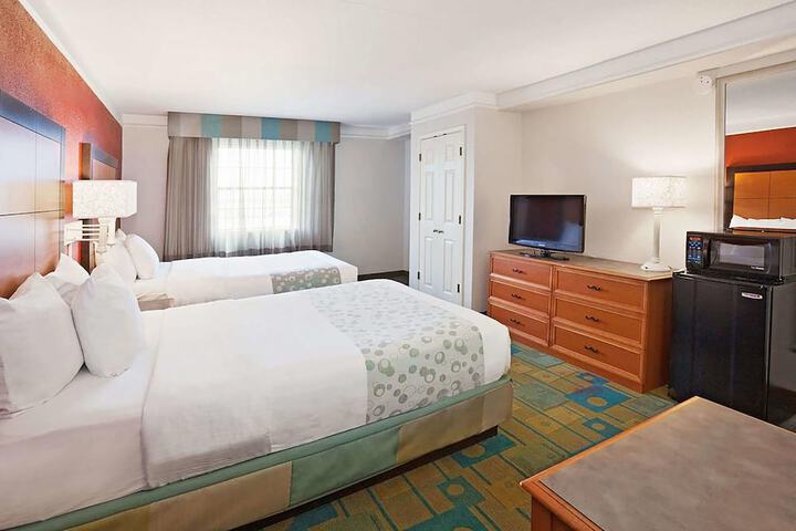 Room 18 of 21