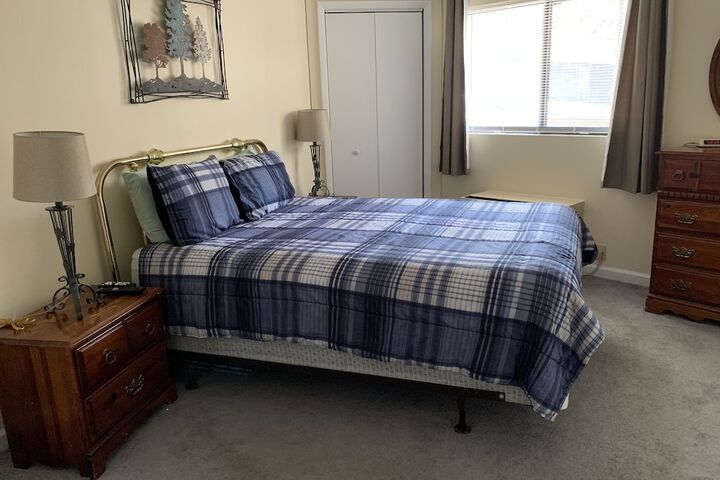 Room 172 of 214