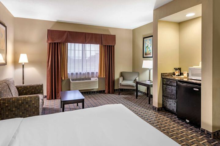Comfort Suites Clovis North