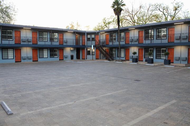 Hotel 3 of 27