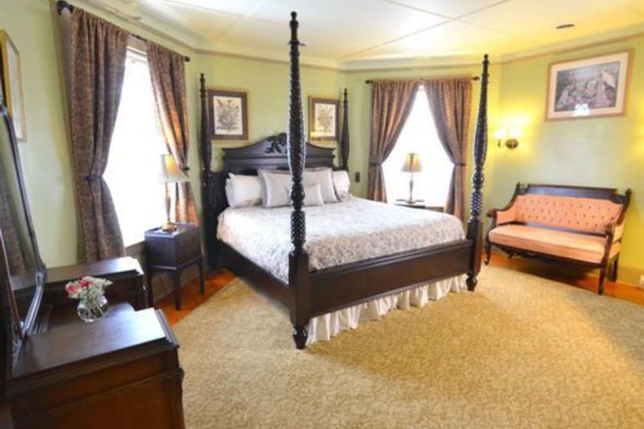 Room 41 of 130
