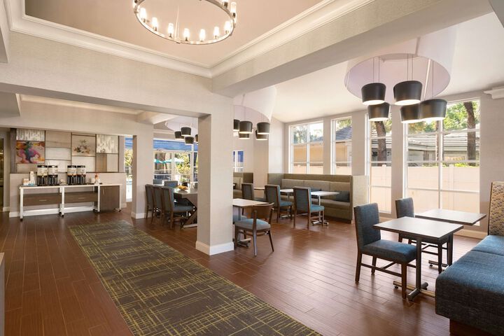 Hotel Interior 7 of 31