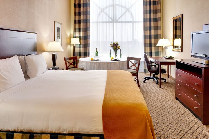 Holiday Inn Express & Suites Millington by IHG