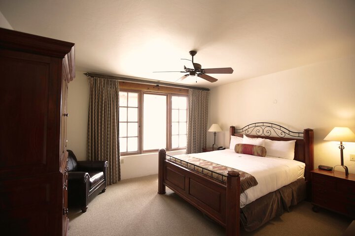 Room 17 of 84