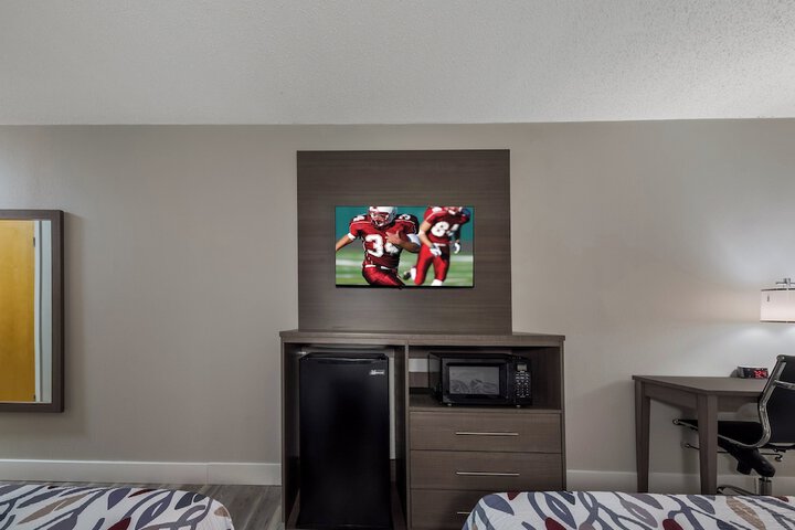 Red Roof Inn & Suites Vineland - Buena