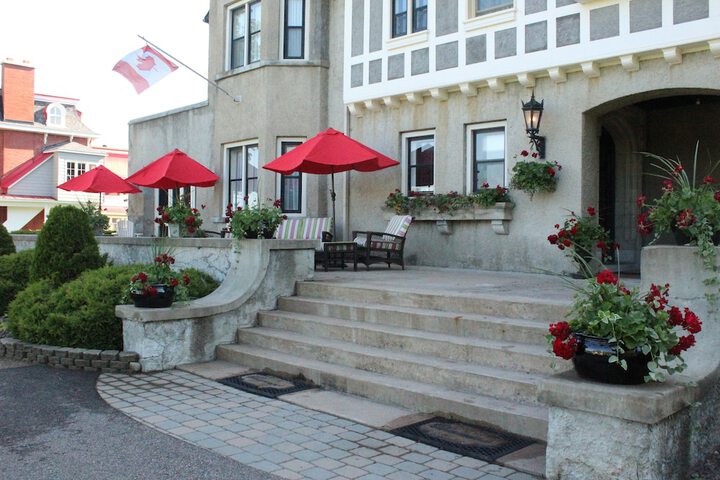 Hotel 4 of 37