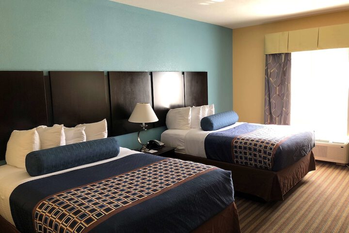 Best Western Plus Goodman Inn & Suites