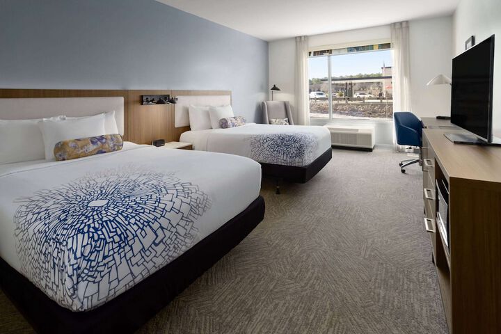Room 16 of 37