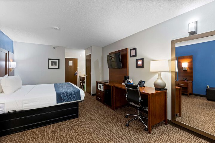 Room 20 of 29