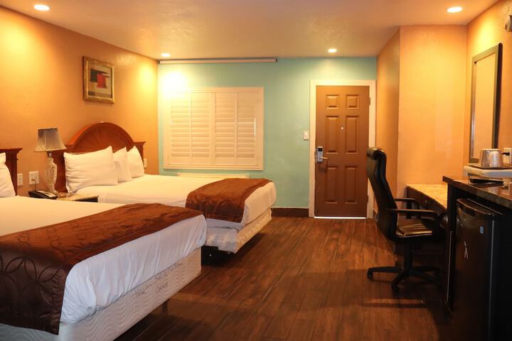 Room 22 of 29