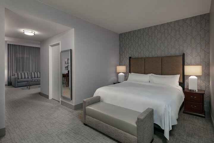 Room 30 of 105