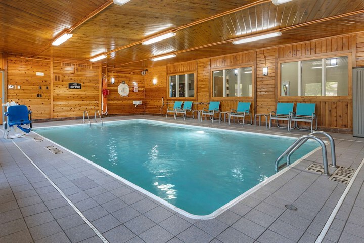 Pool 19 of 64