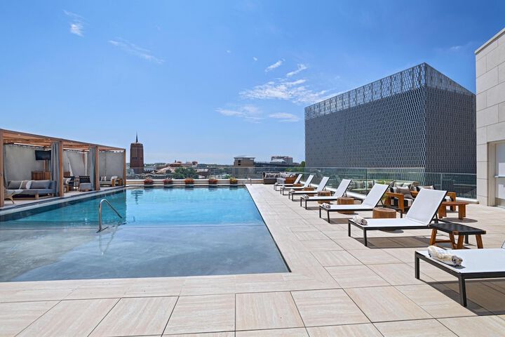 Thompson San Antonio - Riverwalk by Hyatt