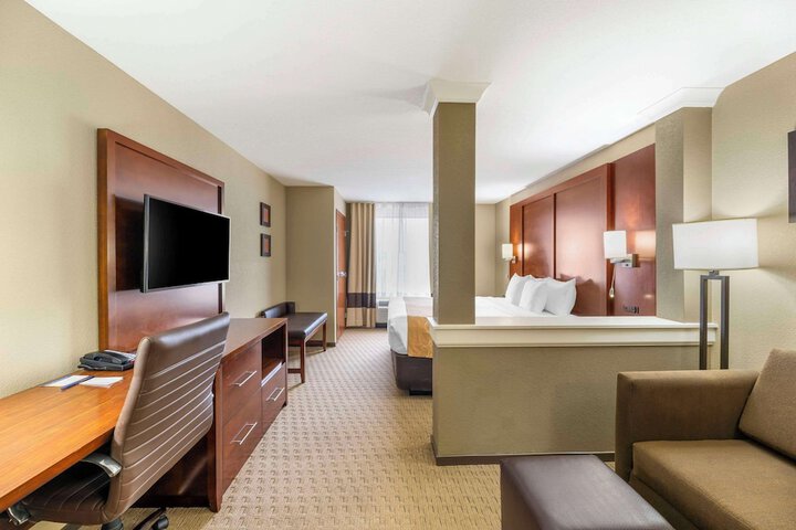 Comfort Suites Carlsbad
