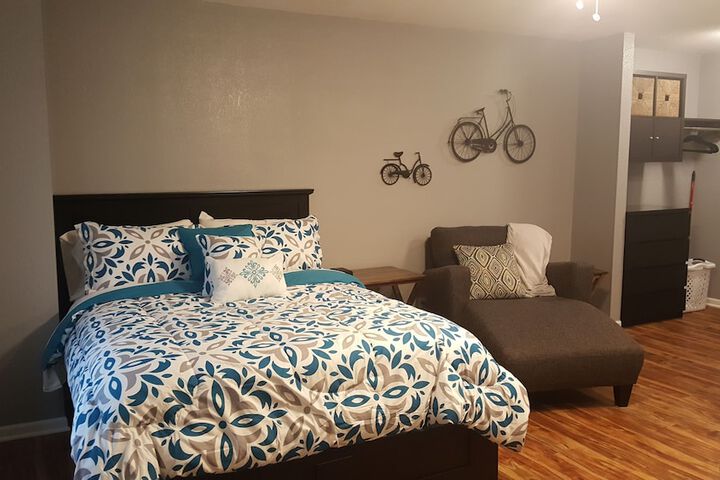 Room 7 of 19