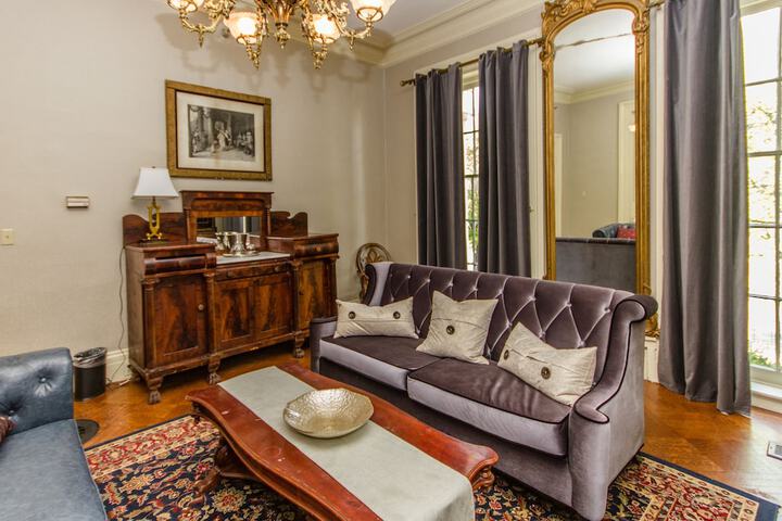 Linden Row Inn