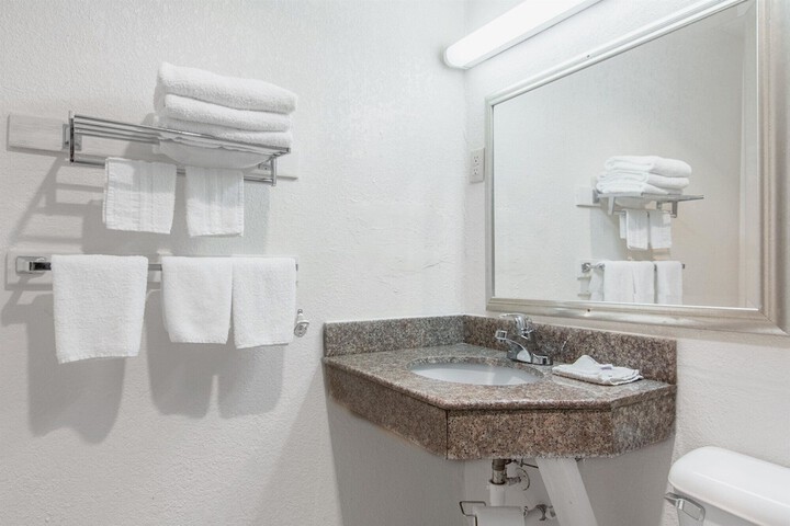 Motel 6 Hope AR