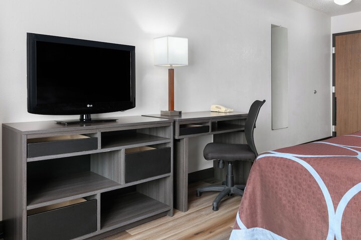 Room 46 of 59