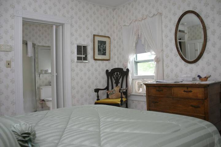 Room 15 of 62